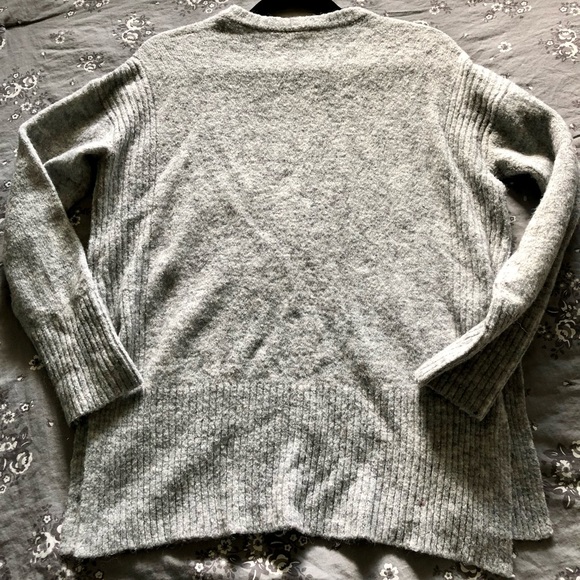 H&M pullover sweater - Picture 2 of 5